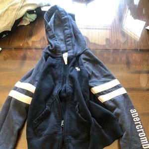 Girls zip up